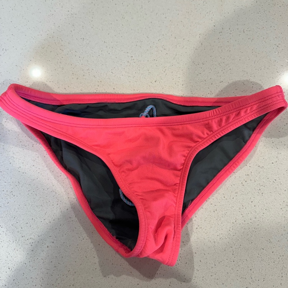 Jolyn Bali bottoms